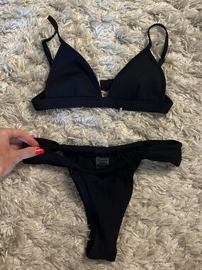 NEW! Never Used! Montce Black Ribbed Triangle Bikini Set